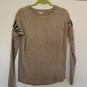 Hem & Thread long sleeve top